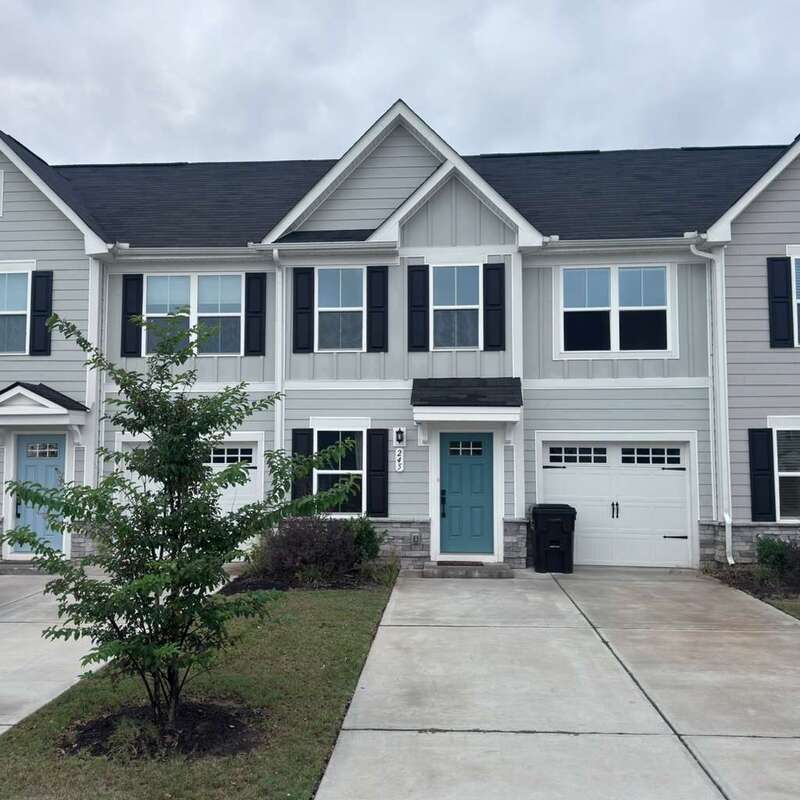 Anderson House: 245 Scenic Rd