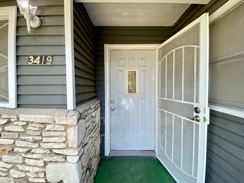 3419 Shady Springs San Antonio TX 78230-4932 - Photo 2