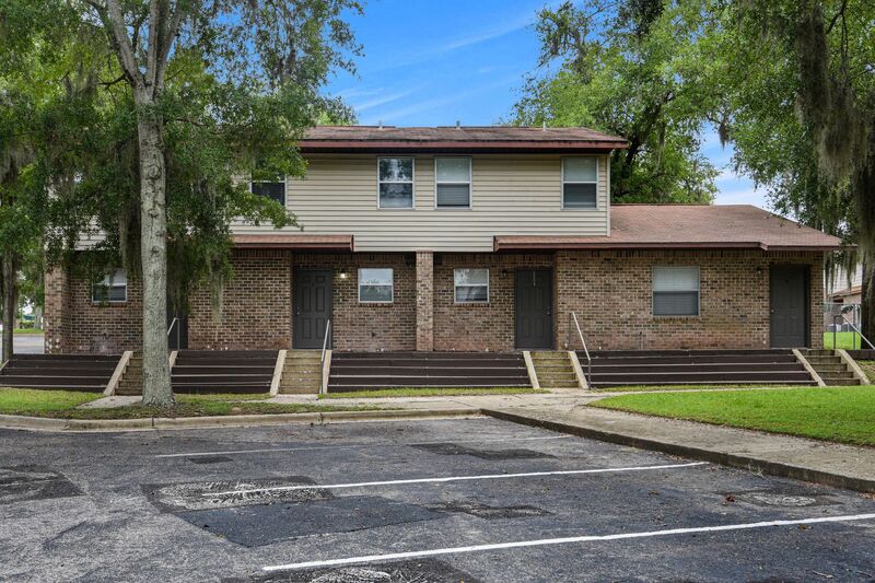 Request a Viewing for 1199 Bentley Rd, Unit 2 Tenant Turner