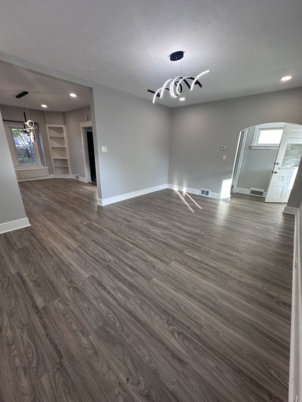 Cleveland House: 7500 Dearborn Avenue