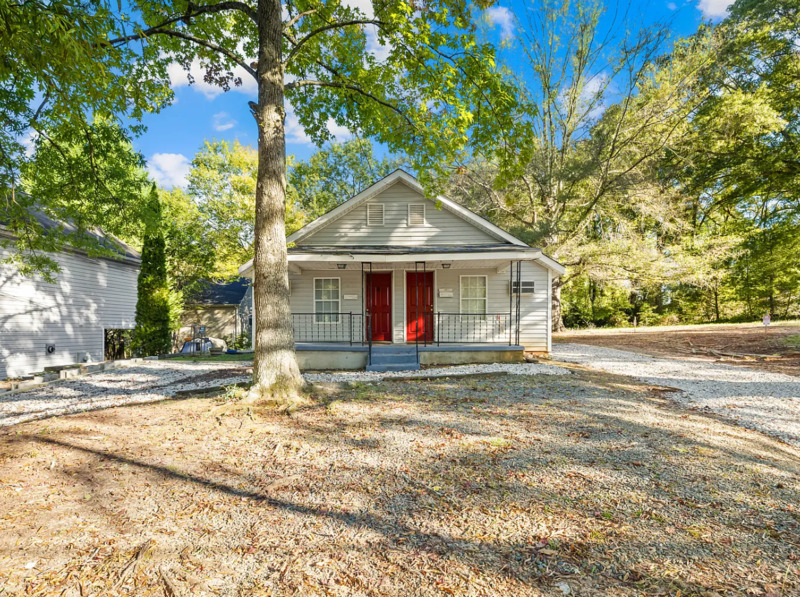 Mooresville Condo: 532 East Iredell Avenue