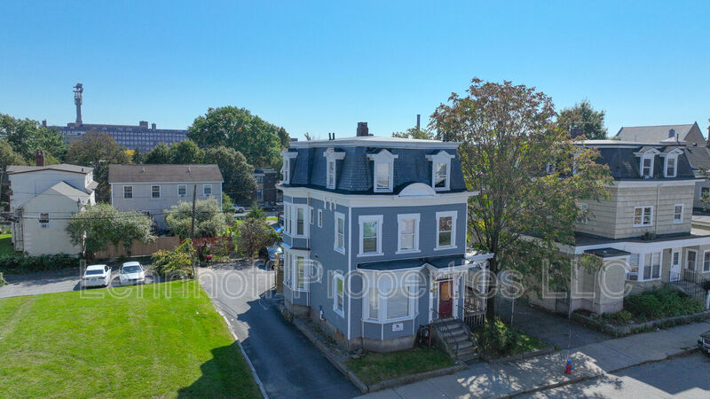 Lawrence Condo: 340 Haverhill Street - 4