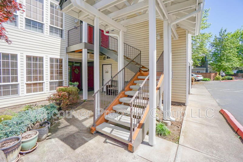 Vancouver Condo: 13210 SE 7th St