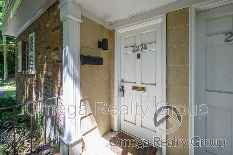 Hoover Condo: 2274 Chapel Hill Rd