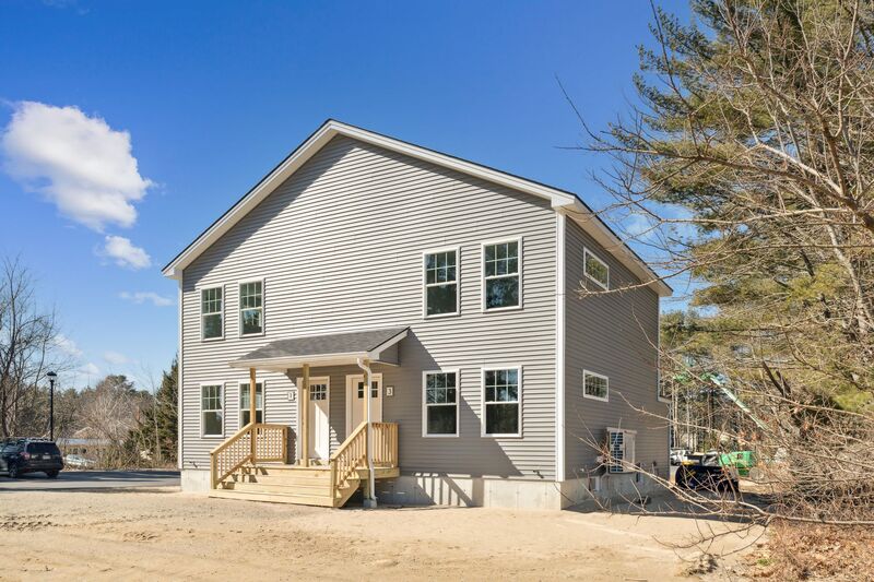 Kennebunk Condo: 13 Legacy Lane
