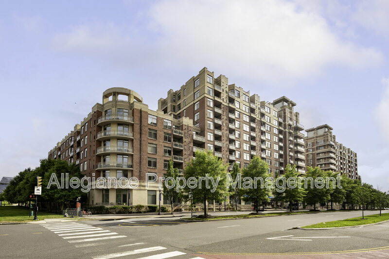 Arlington House: 3600 S Glebe Rd