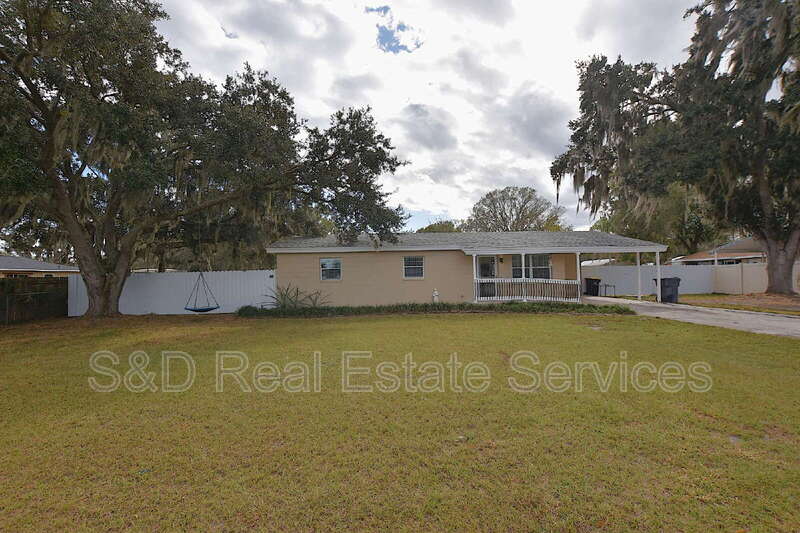 Lakeland House: 4208 Ridge Road