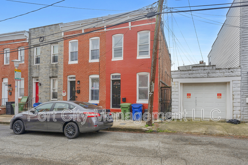 Baltimore Townhome: 811 Mangold Street