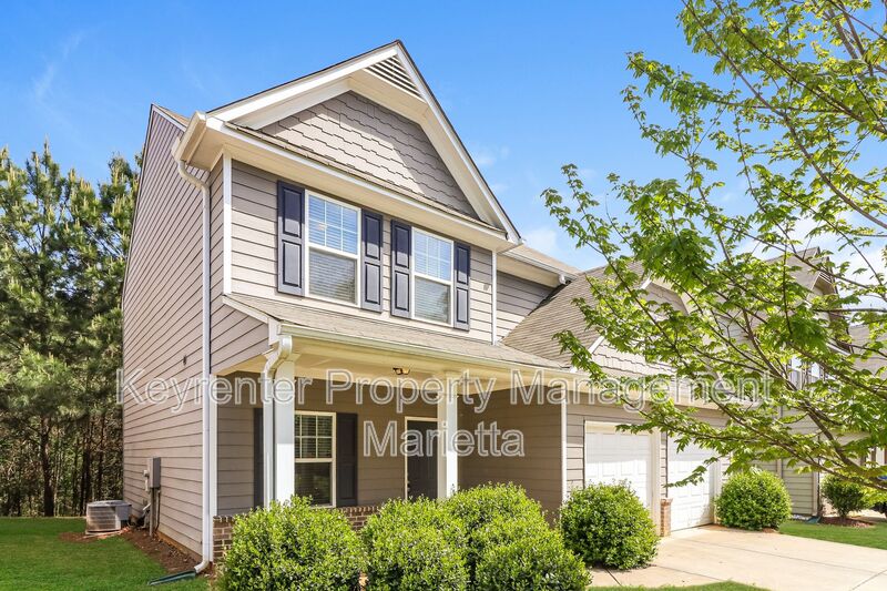 Dallas House: 187 Laurel Crest Lane