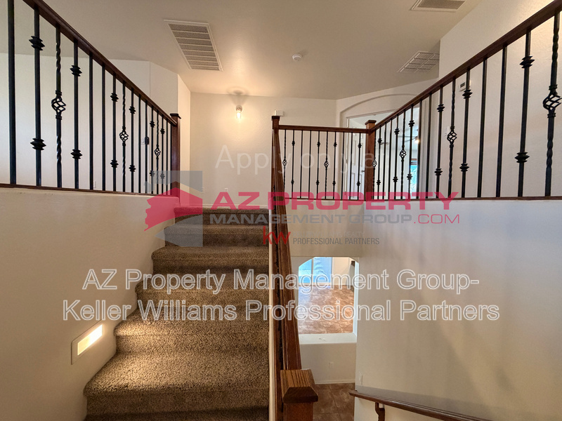 Buckeye House: 24733 W Vista Norte St