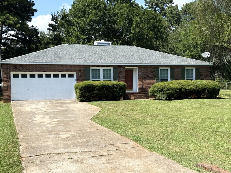 Harvest House: 111 Scarlet Oak Circle