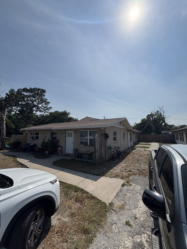 Largo Condo: 1624 Coral Way Unit C