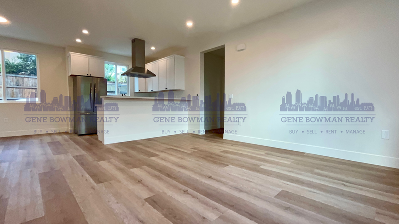 San Diego House: 6742-48 Waterman Ct