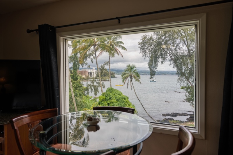 Hilo Condo: 355 Kalanianaole Avenue #333