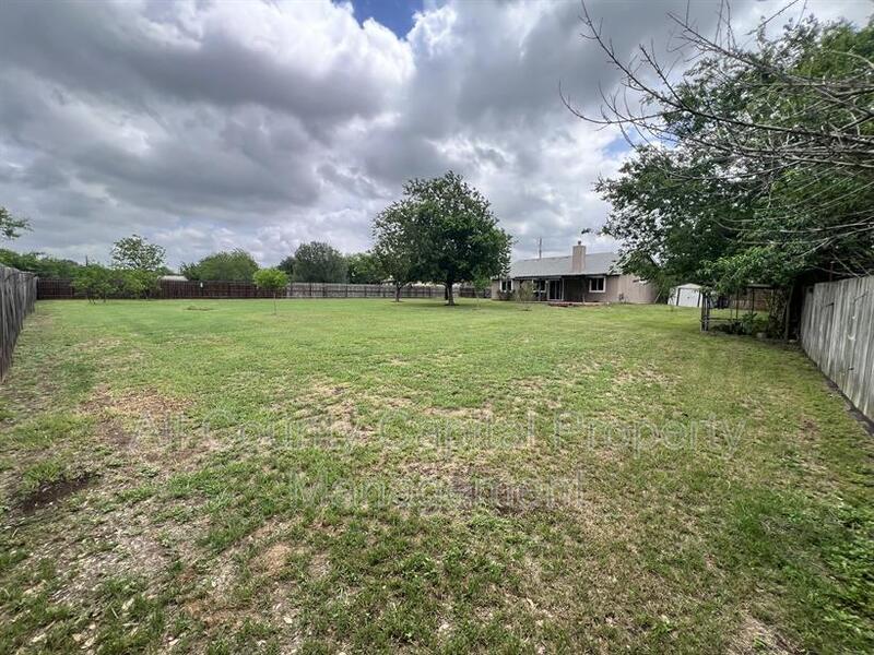 Main Rental Photo 24