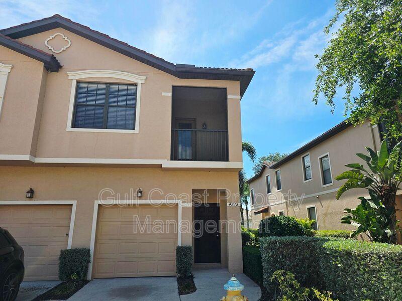 Sarasota Townhome: 4212 Via Piedra Circle