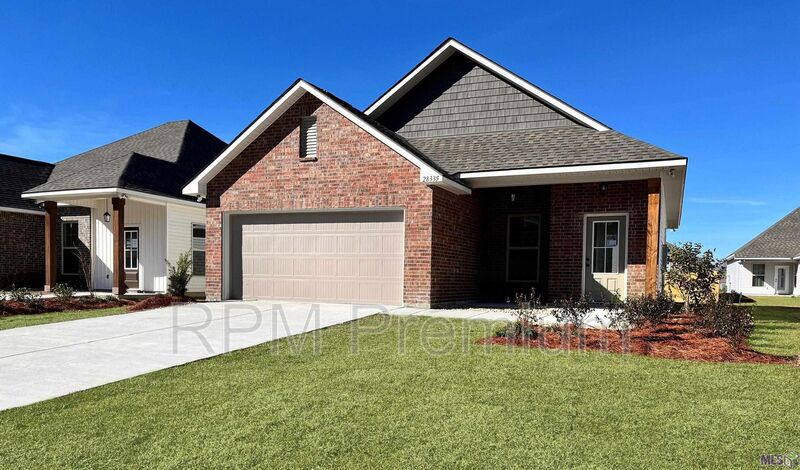Denham Springs House: 28335 Merrimack Dr.