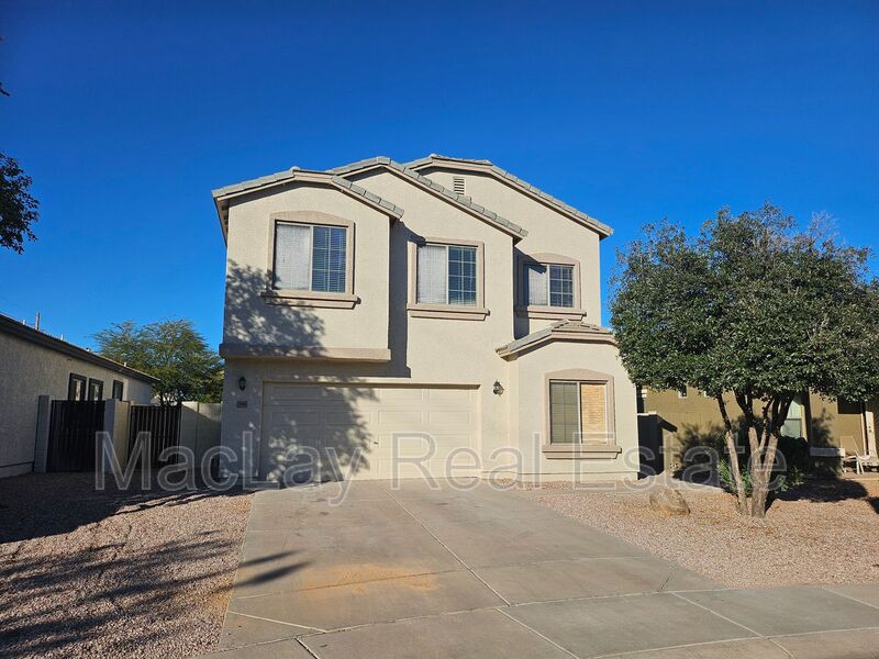 San Tan Valley House: 1294 W Agrarian Hills dr