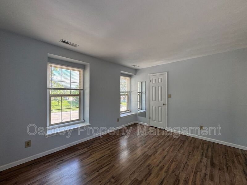 Charming 2-Bed, 2.5-Bath Home in Vibrant Norfolk   