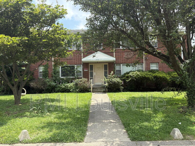 Louisville Condo: 2212 Gerald Ct