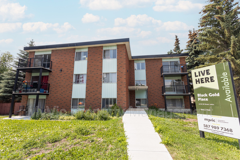 Leduc Condo: 4418 50 Street