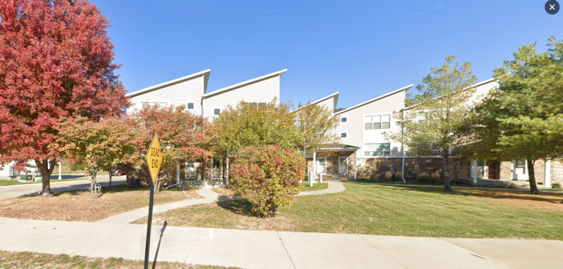 Grimes Townhome: 301 SE 11th St