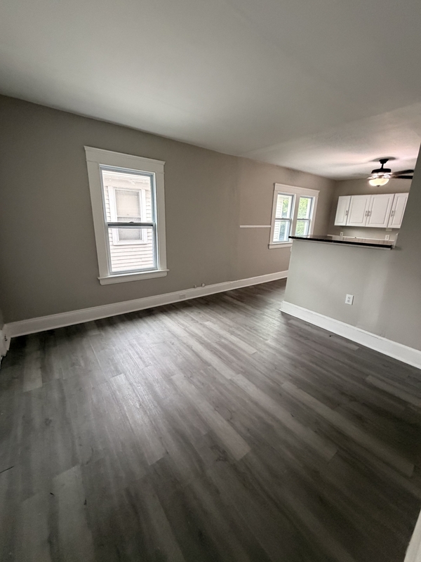 Cleveland Condo: 15619 School Avenue - Upstairs