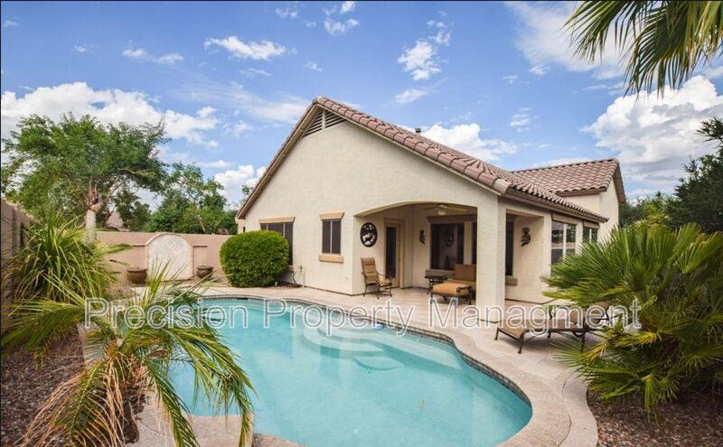 Gilbert House: 3839 E. Timberline Ct.