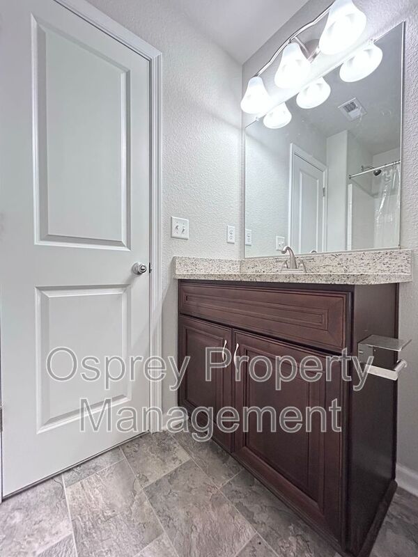 Beautiful New Construction Home in Central Norfolk! "ASK ABOUT OUR ZERO DEPOSIT" - Photo 6