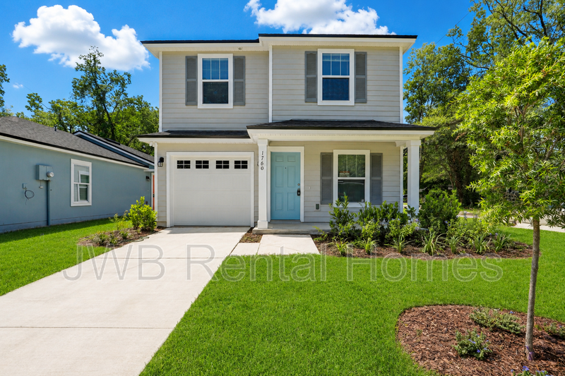 Jacksonville House: 1760 Rutledge Ave