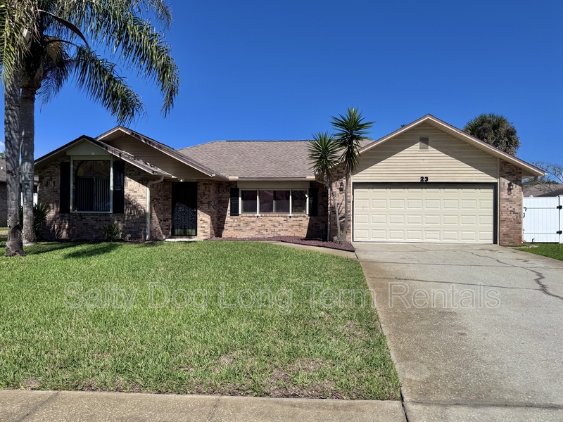 Ormond Beach House: 23 Aston Circle