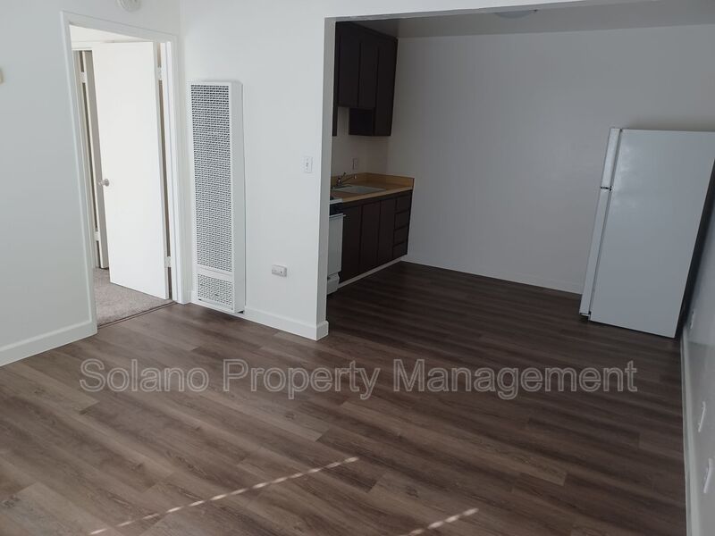 Fairfield Condo: 1955 Grande Cir.#O