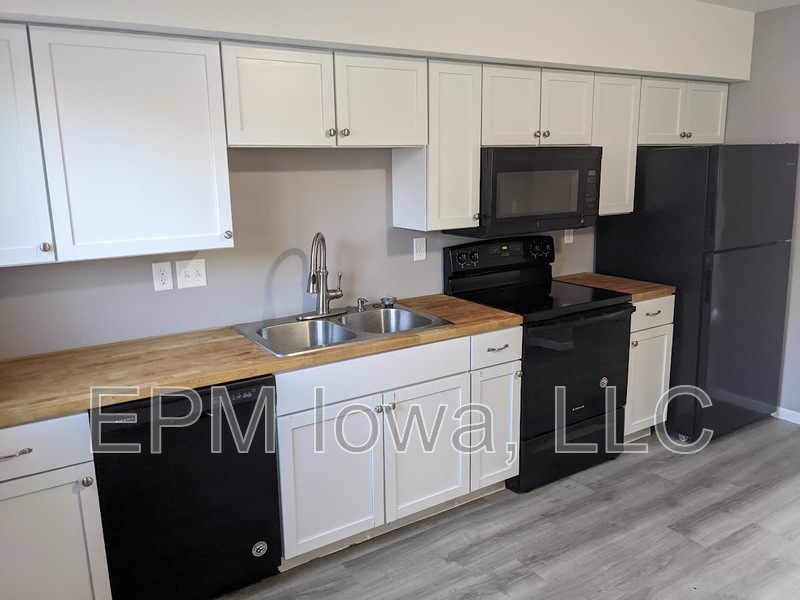 Independence House: 101 16th Avenue Northwest #11