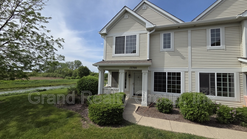 Beach Park House: 12700 W Wakefield Drive (NEW)