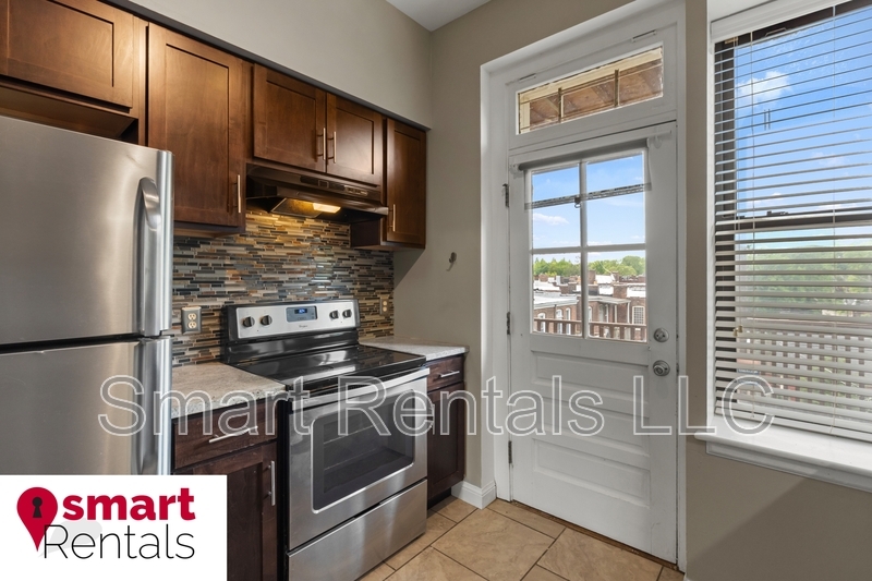 St. Louis Condo: 4101 Flad Avenue - B