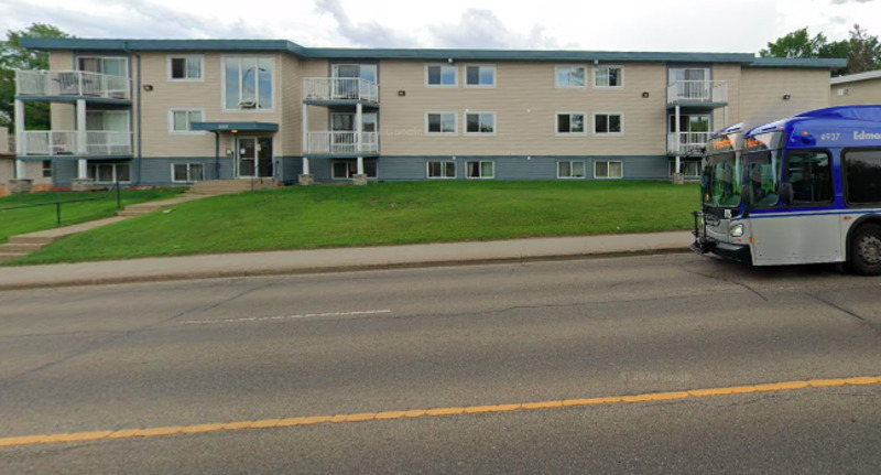 Edmonton Condo: 6307 - 118 Ave NW