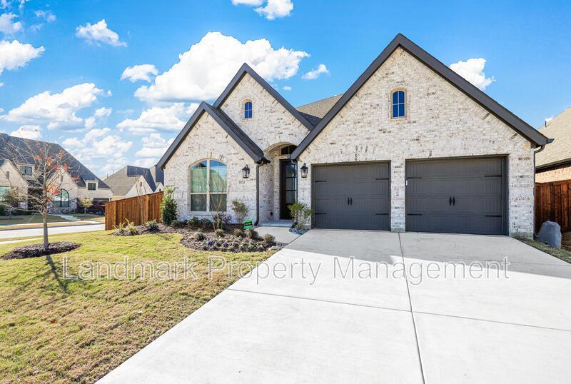 Mansfield House: 1824 Buckeye Lane