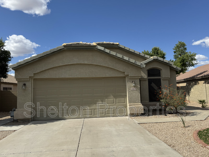 Goodyear House: 15828 W Latham St