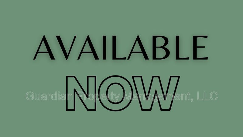 Maryville House: 116 E 3rd