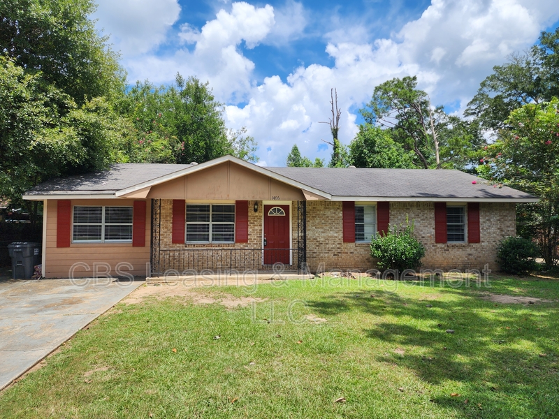 Phenix City House: 1406 Jackson Drive