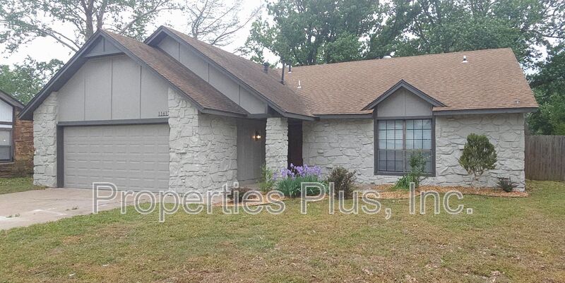 Bixby House: 11612 S 100th E Ave