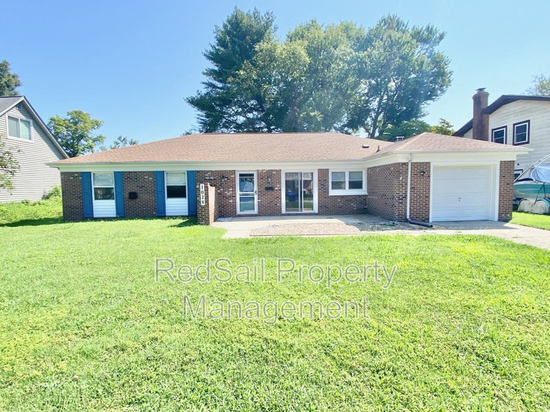 Virginia Beach House: 1028 Anderson Way