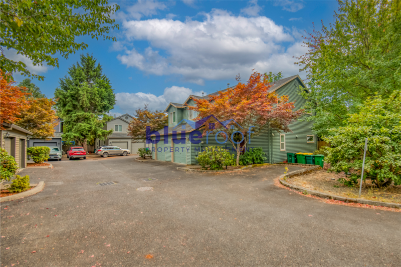 Beaverton Condo: 520 SW 150th Avenue