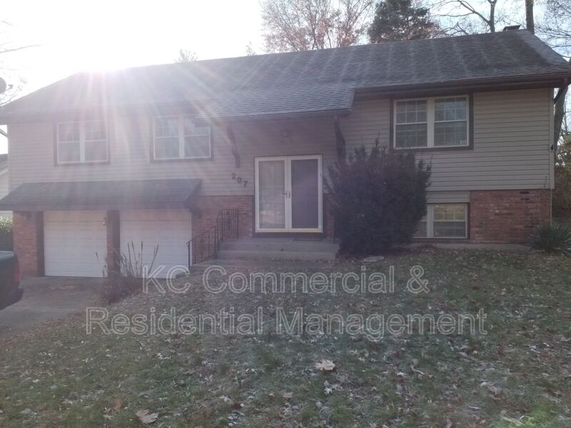 Request a Viewing for 207 NW 53rd Terrace Tenant Turner