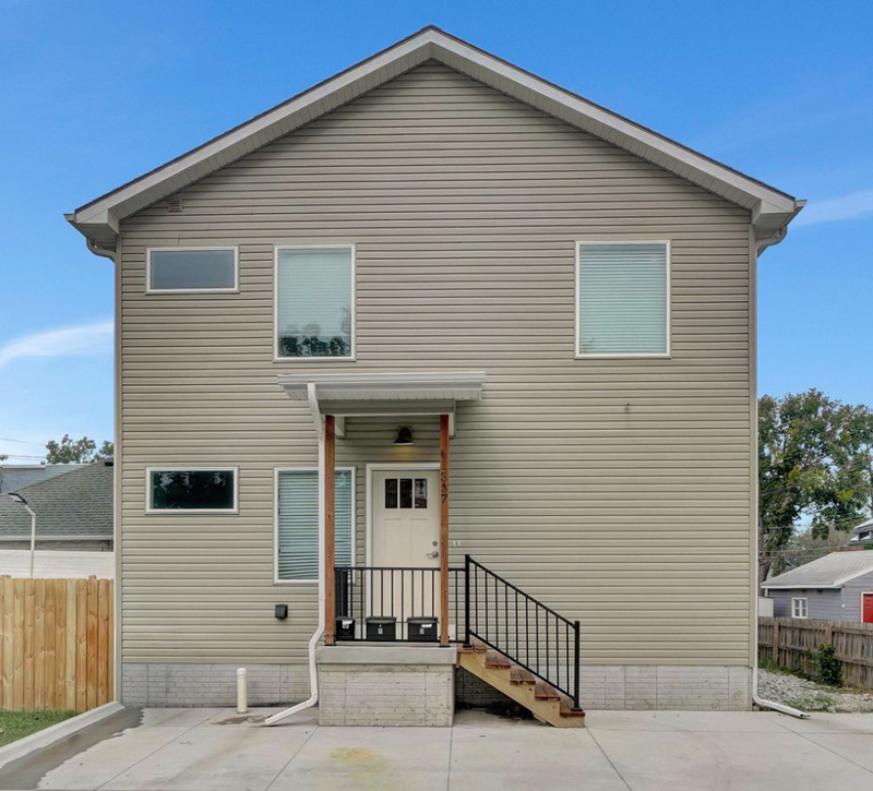 Lincoln Condo: 1337 S 10th