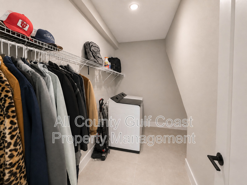 Main Rental Photo 21