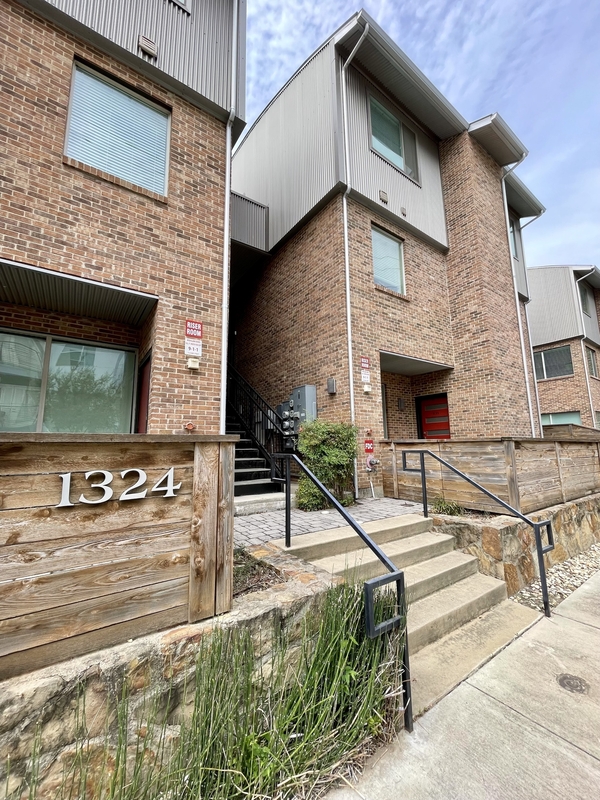 Fort Worth Condo: 1324 May Street #214 - 1
