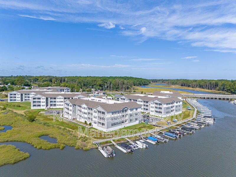 Lewes Condo: 33707 Skiff Aly