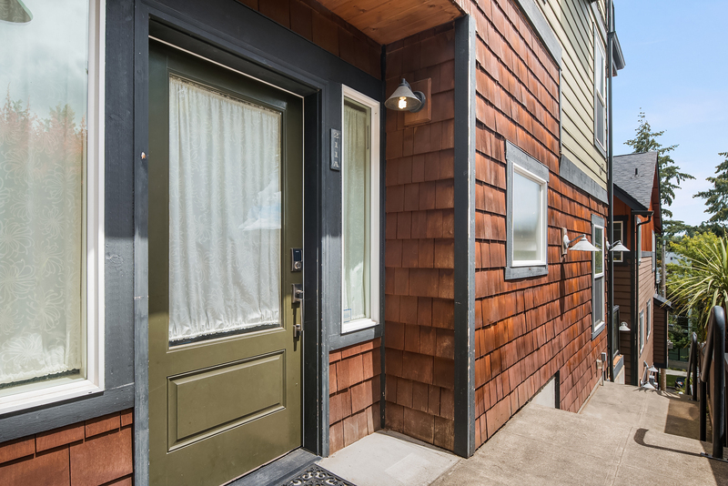 Seattle Townhome: 213 26th Ave E