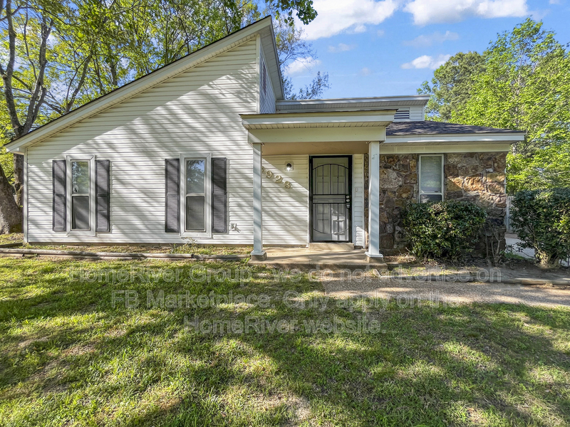 Memphis House: 3928 Timberwood Dr